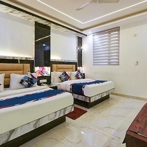 Deluxe Family Suite